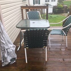 Outdoor table & Chairs