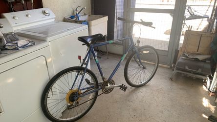15 speed specialized, hard rock mountain bike