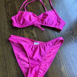 NWOT Women’s  pink bikini, Size Medium