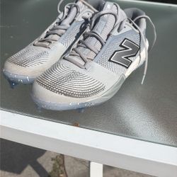 Baseball/softball Cleats