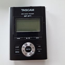Tascam Bass trainer MP-BT1 