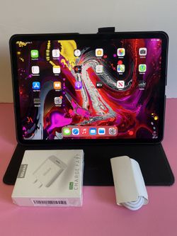Apple IPad Pro 11” (Face ID/LiquidRetina /2018 model) 64GB