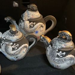 Dragon Pottery Service For 6