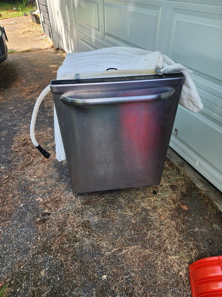 Free Dishwasher