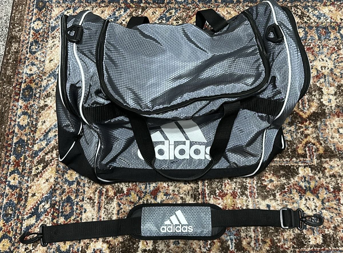 Adidas Travel / Work Out Duffle Bag