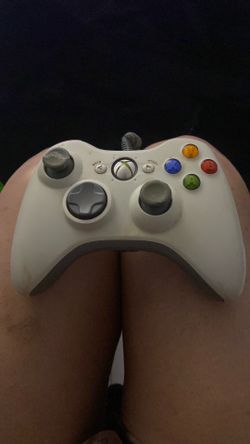 Xbox 360 controller preowned