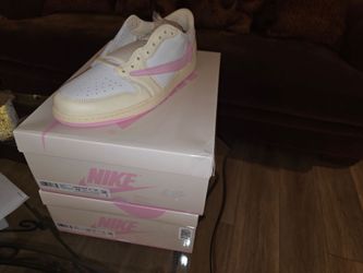 Tropical And Shy Pink Travis Scott Jordan 1 Low Size 15
