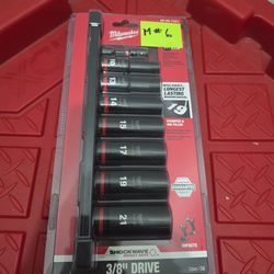 Milwaukee 8pcs Metric 3/8 pc./p.  Drive Shockwave Impact Duty