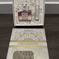 Miss Dior Eau de Parfum Holiday Gift Set