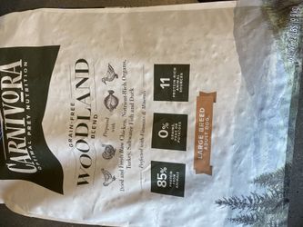 Carnivora woodland dog food large breed