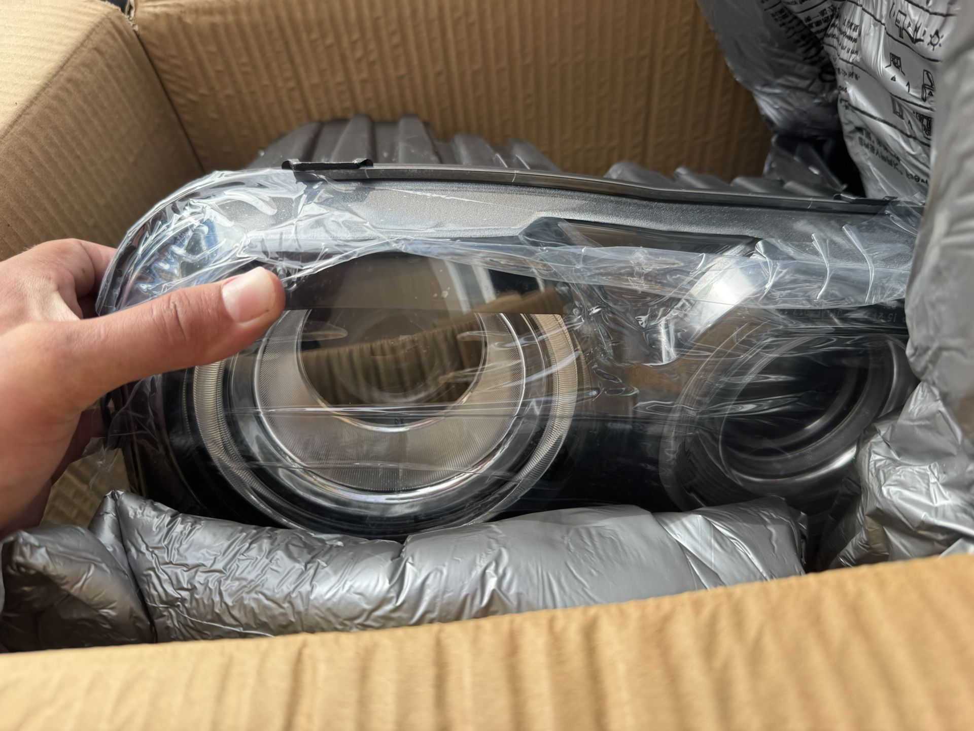 Challenger Headlights 2015-2025
