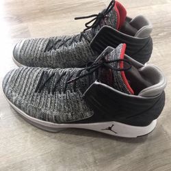 Nike Jordan XXXll 32 MVP Black Cement Grey Basketball Shoes Men’s Size 15