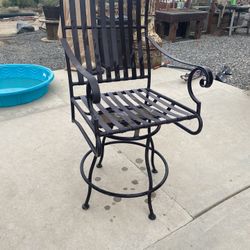 OW Lee Swivel Bar Chair 