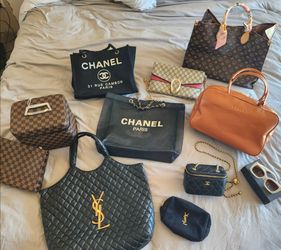 Fashion bags & accessory closet clean out
