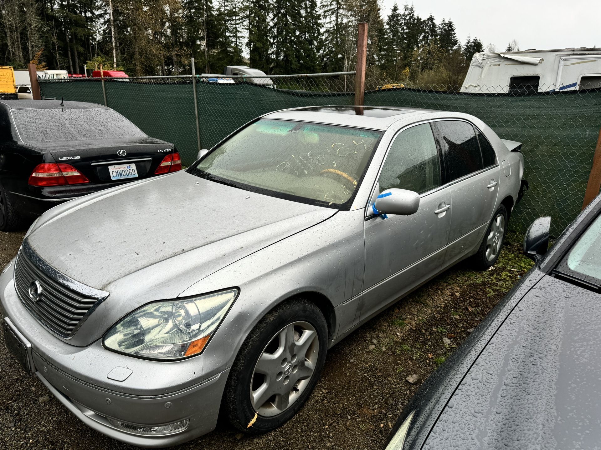 2004 Lexus LS 430