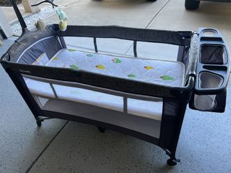Adovel Baby Bassinet Bedside Crib