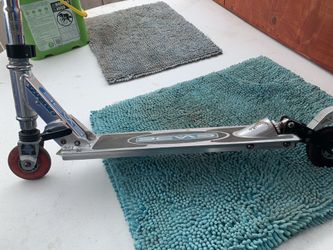 Kick scooter dual suspension