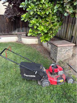 Craftsman. Lawn mower