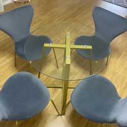 Small Dining Table With Chairs 