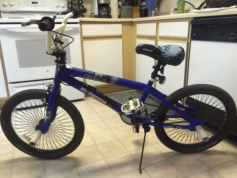 Mongoose special ops best sale bike