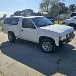 Nissan Hard Body 1995 4 Cilider 2.3 L