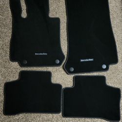 Mercedes- Benz Class OEM Factory Genuine Black Color Floor Carpet Mat Set