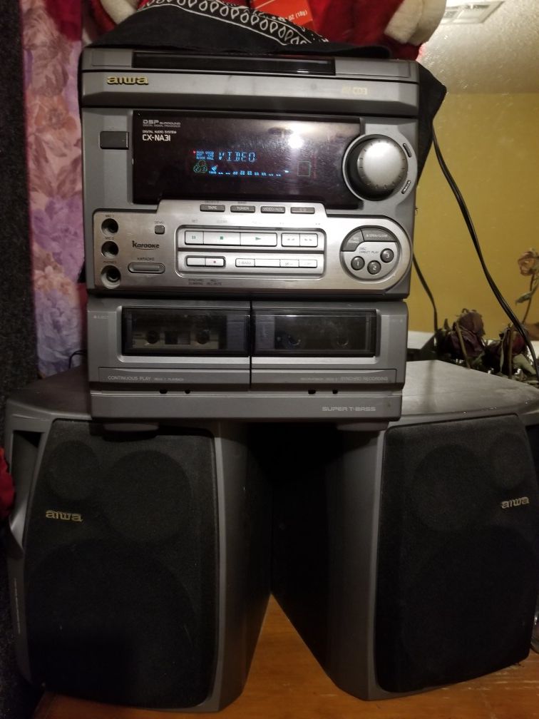 AIWA Model NSX-530 Radio