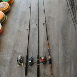 5 FOOT FISHING POLES W REELS