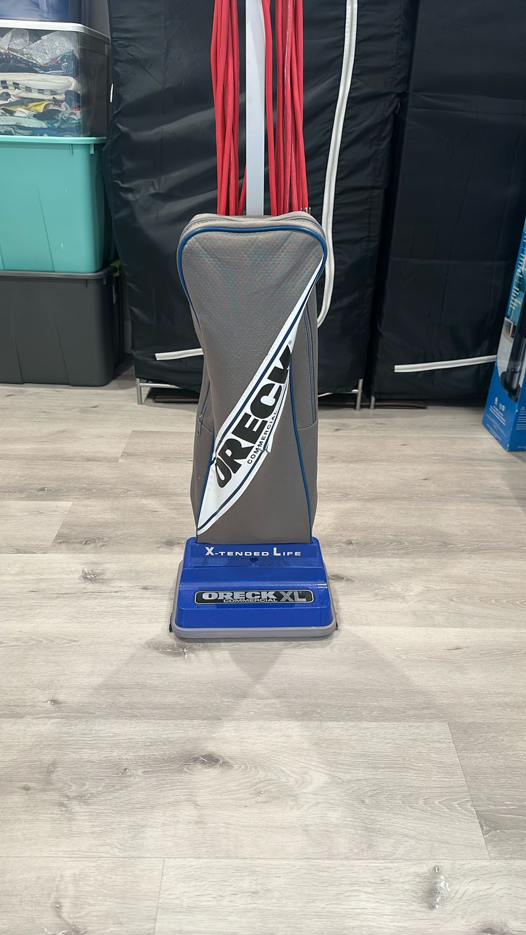 Oreck XL Commercial Vacuum Like New!!