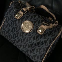 MK Purse