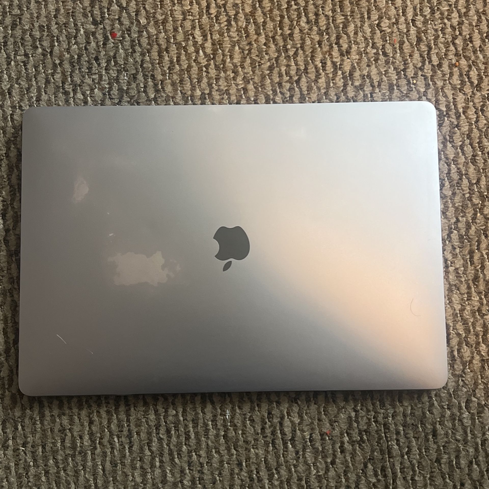 MacBook PRO 16in