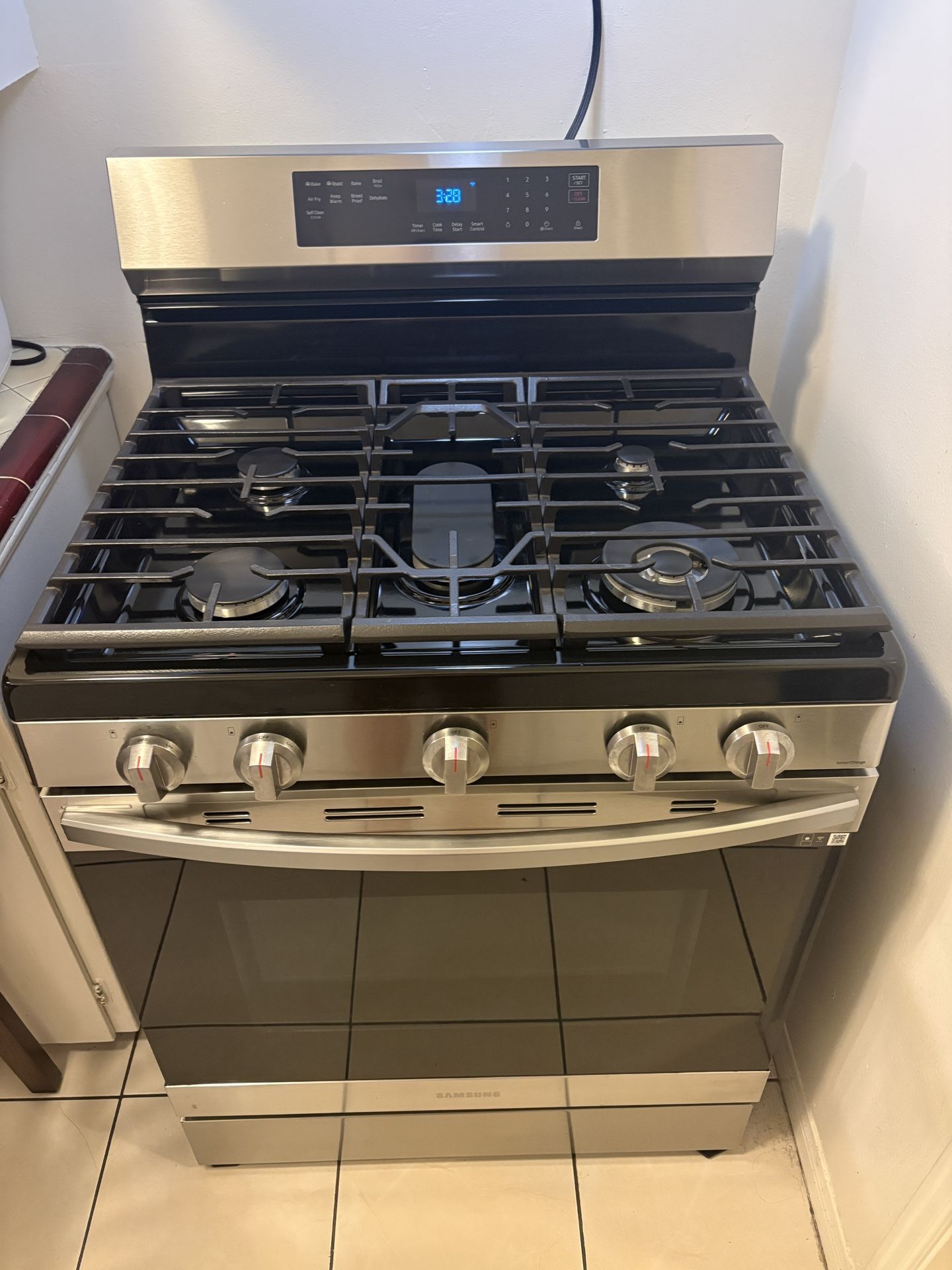 Samsung 30 in. 5-Burner Freestanding Smart Gas Range in Stainless Steel with No Preheat AirFry and Wi-Fi Enabled Convection