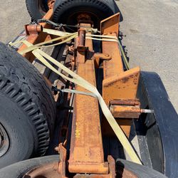Huge Off-road Trailer Axles And Tires 