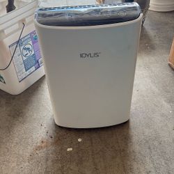 Idylis Air Purifier