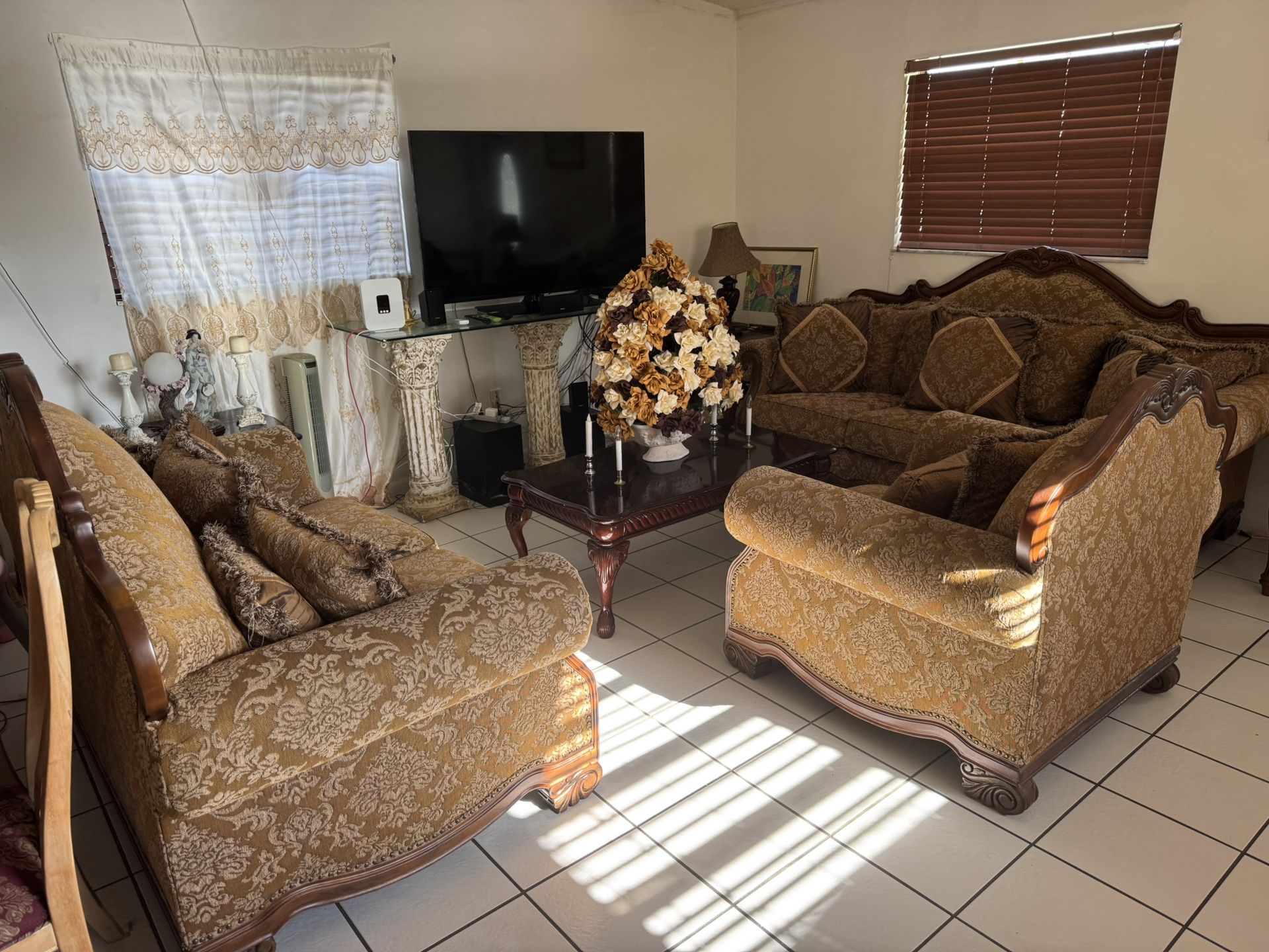 Brand 4-Piece Formal Living Room Set: Luxury Sofa, Loveseat, Single Chair and Coffee Table - Brown and Chenille