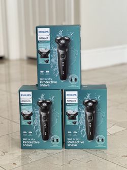 *NEW* Philips Norelco Aquatouch, Rechargeable Wet & Dry Electric Shaver