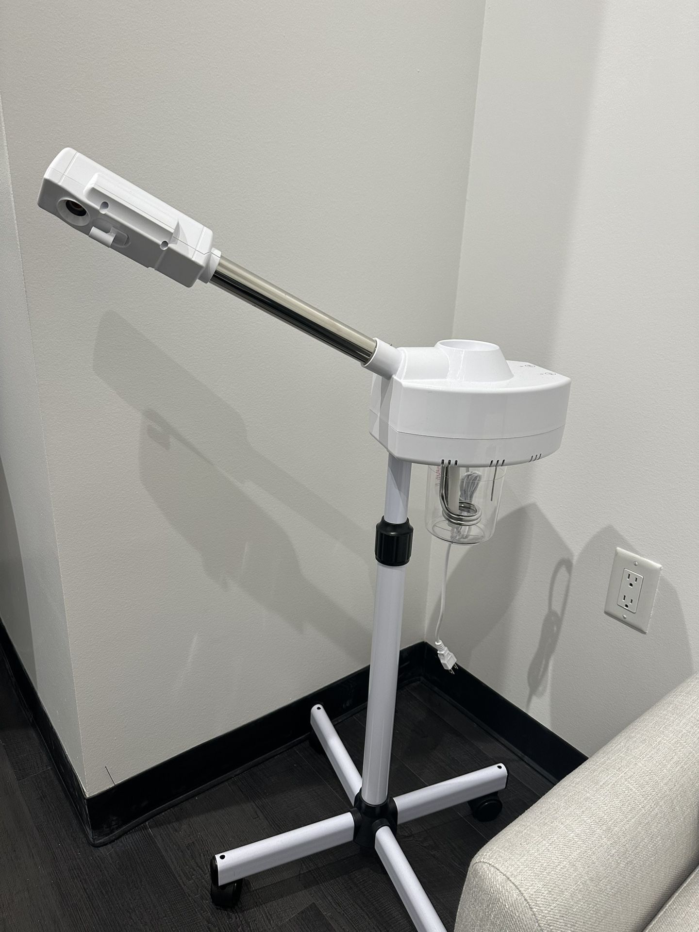 Brand New facial steamer