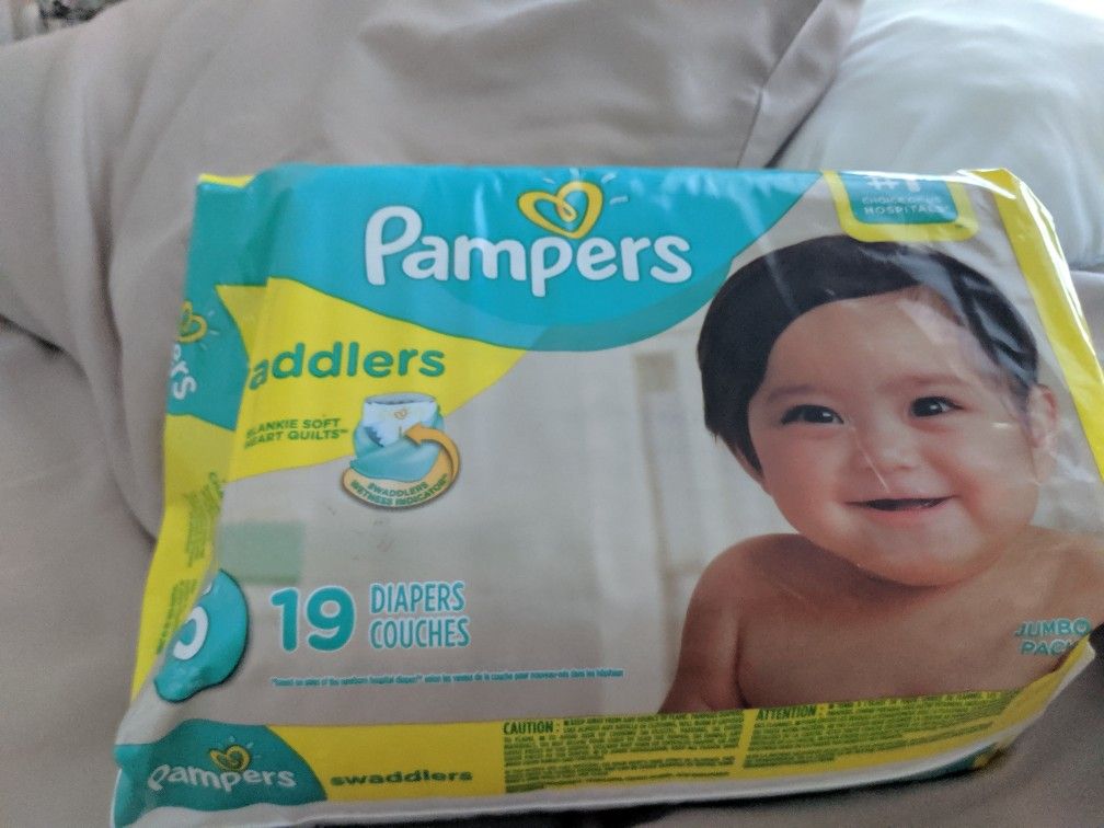 Pampers swaddlers