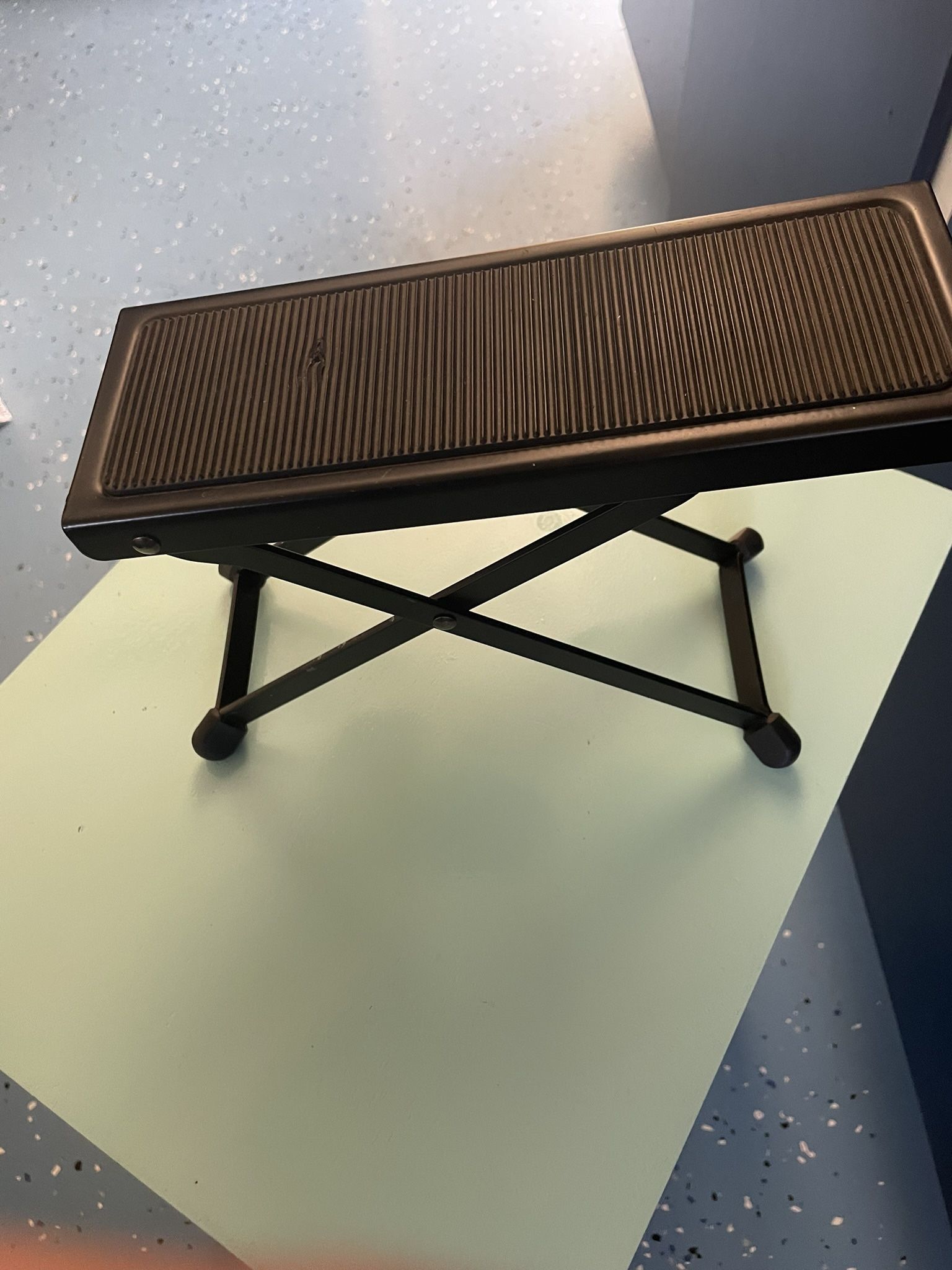 Guitar : Foot Rest