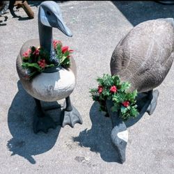 Vintage Geese - Christmas Decor / Goose Decoys 