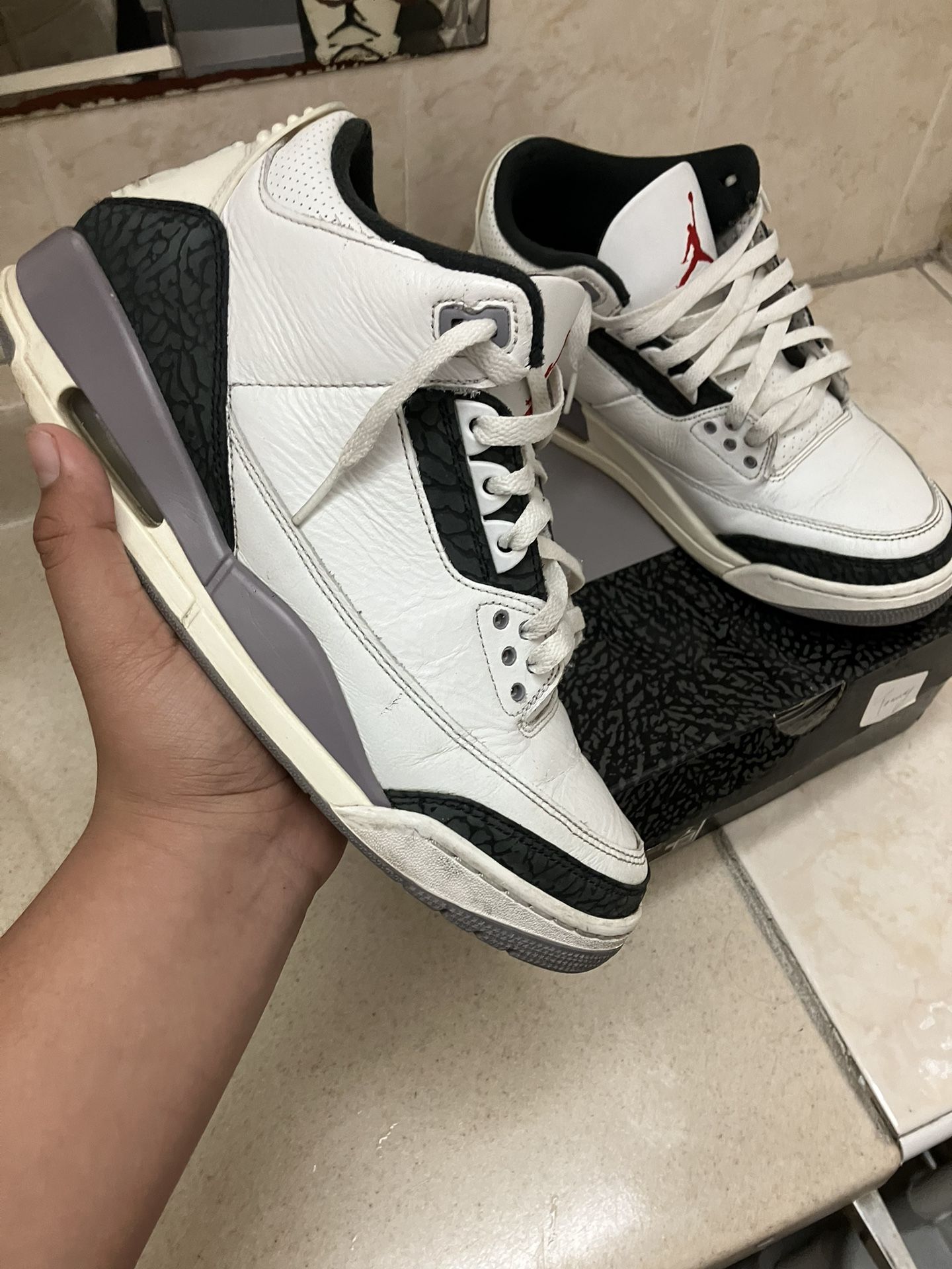 Jordan 3s 9.5