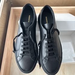 Woman by Common Project 8.5-9 women’s size (39 EU size)