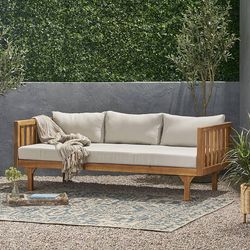 Outdoor 3 Seater Acacia Wood Daybed, Teak Finish, Light Grey