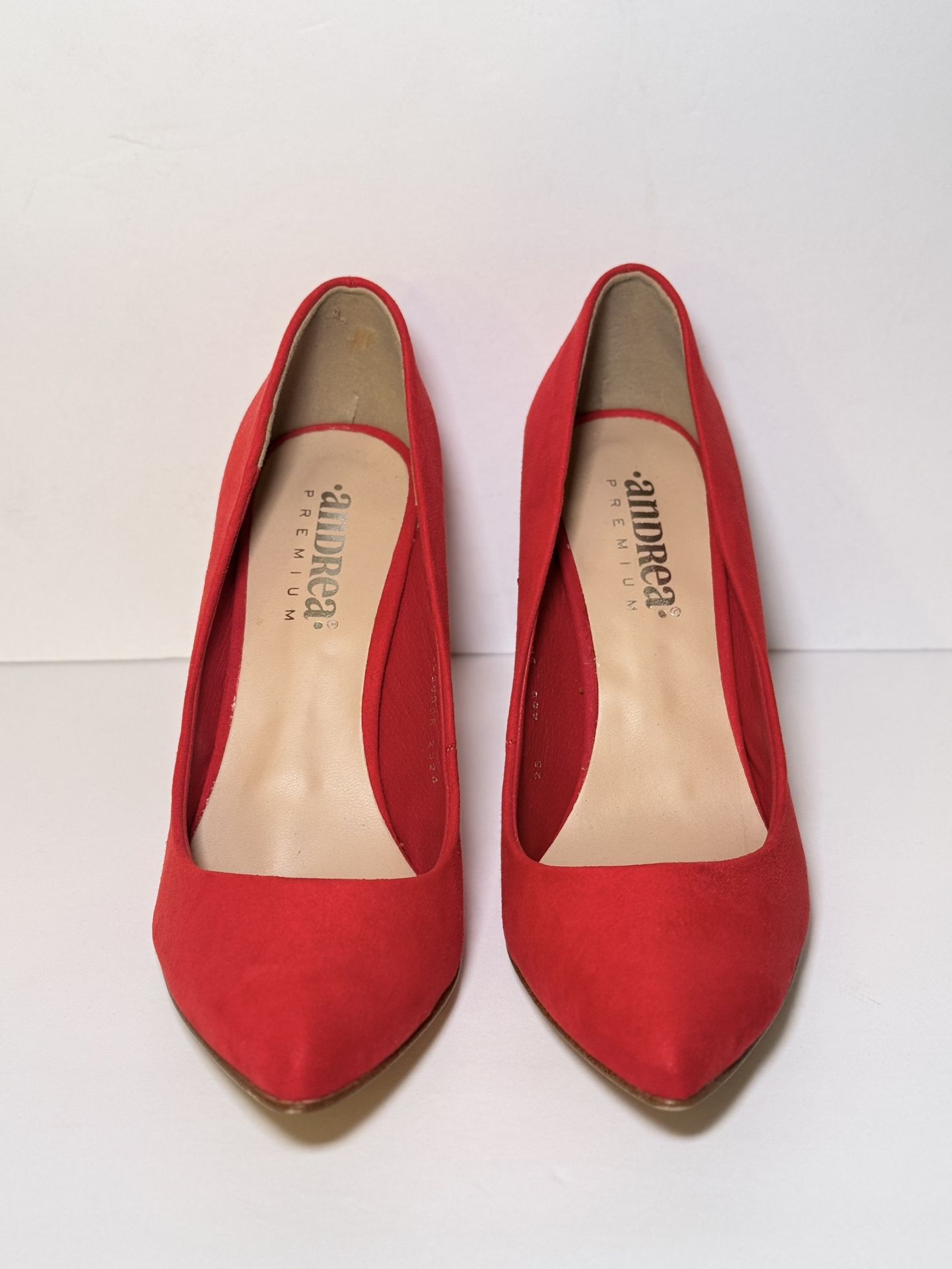 Premium Red Pointed-Toe Women's heels Size 8
