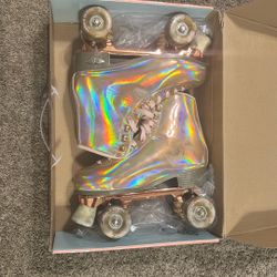 Woman’s size 11 skates