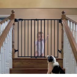 Babelio 26-43" Auto Close Baby/Dog Gate for Stairs 2-in-1 Easy Swing Extra Wide Walk Through New 