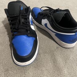 Jordan 1 Low Royal Toe