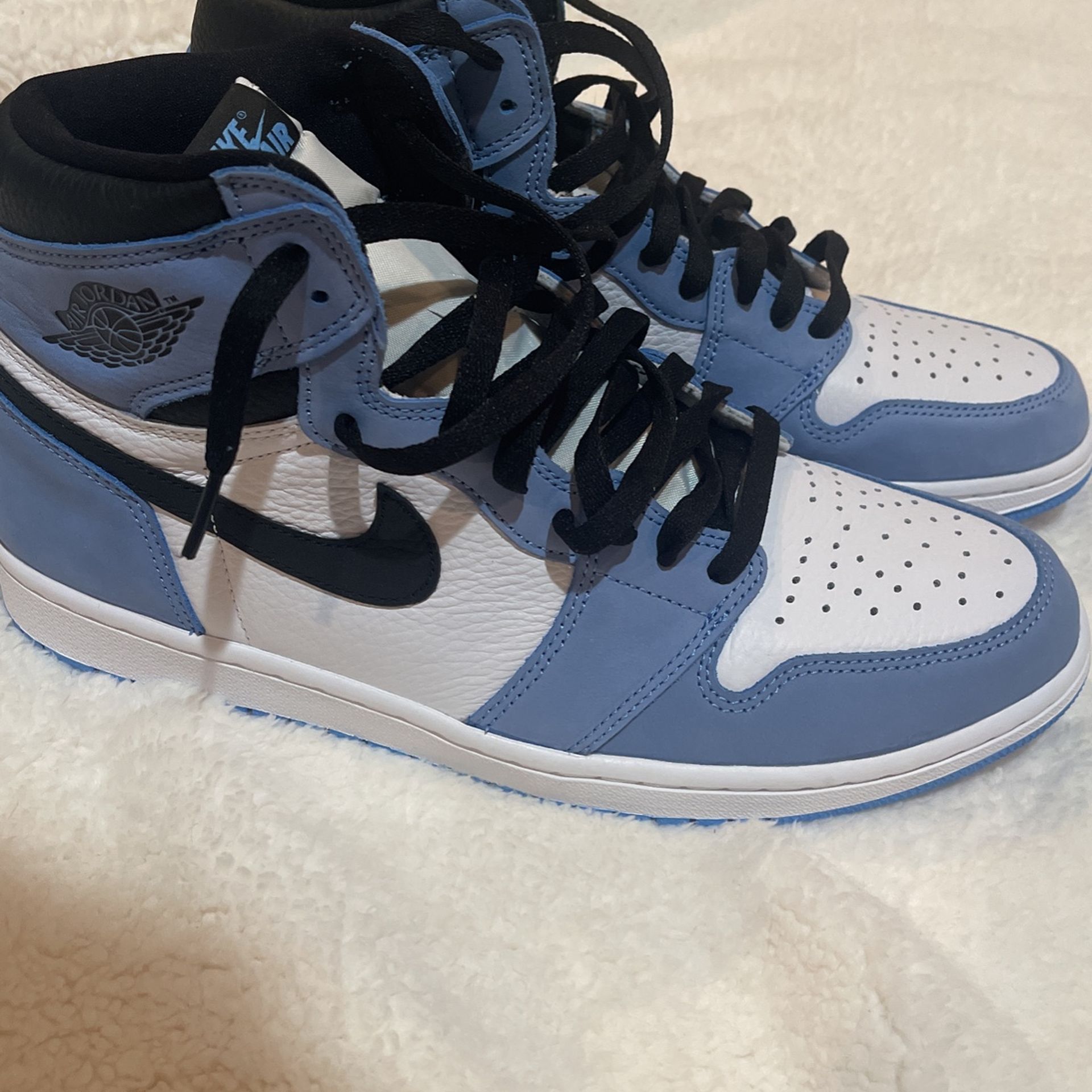 air jordan 1 university blue size 11.5