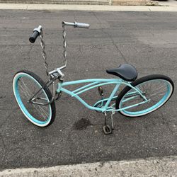 24” Vintage Schwinn Bike 