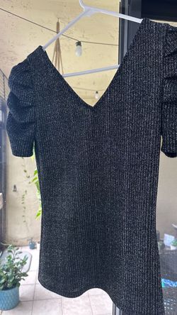 Express Metallic Shimmer V-Neck Puff Sleeve Top